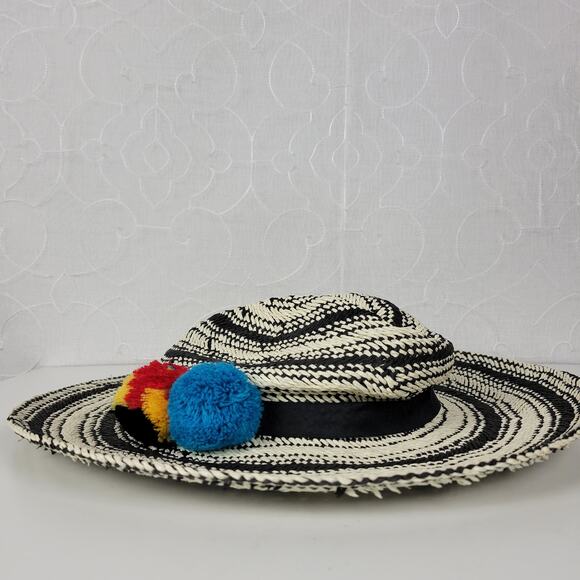 Hinge Two Tone Panama Hat Black White Wide Brim Woven Straw Pom Pom Summer NWOT - Picture 8 of 16